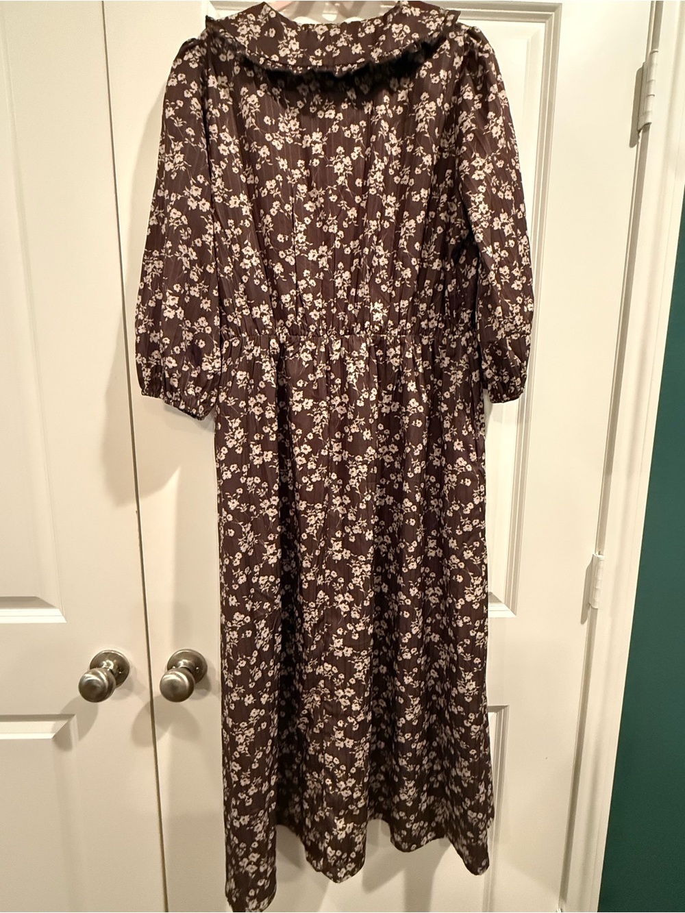Pologram Brown Floral Maxi Dress with Peter Pan Collar - Picture 6 of 11